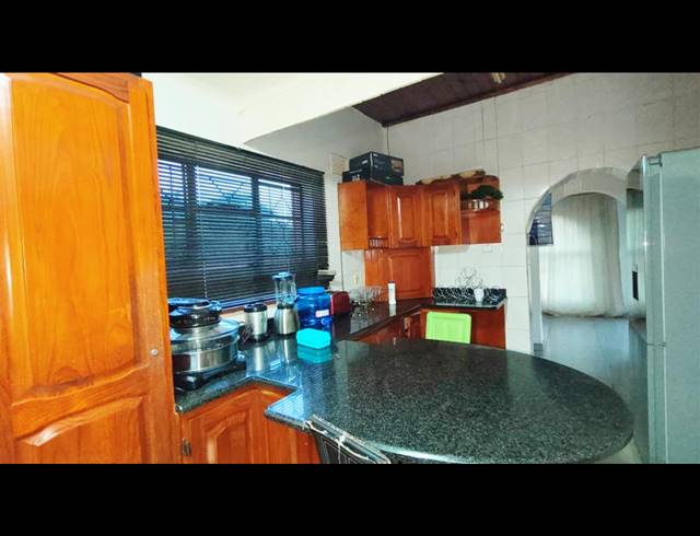 3 BEDROOM FREESTANDING FOR SALE IN CHASEDENE